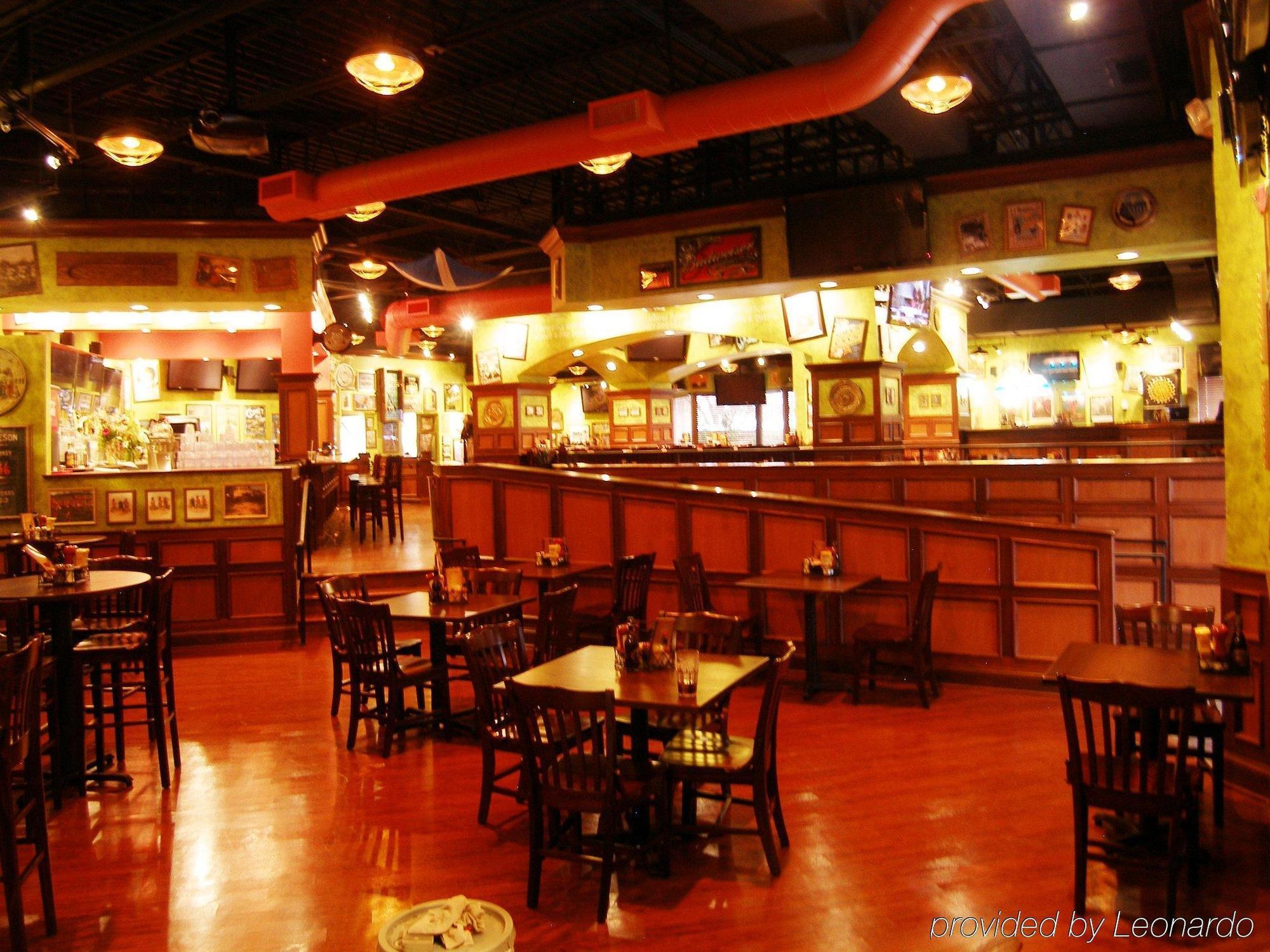 Clock Tower Resort And Conference Center - Rockford Restaurant foto